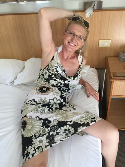 Esther, 53 ans à Le Mans