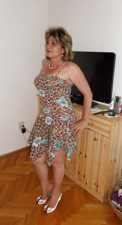 Cindy, 41 ans à Niort