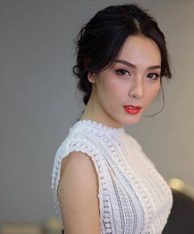 Inaya, 54 ans à Versailles