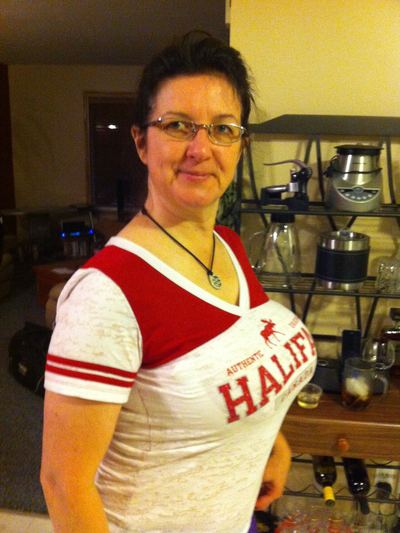 Achley, femme cougar de 42 ans à Colombes