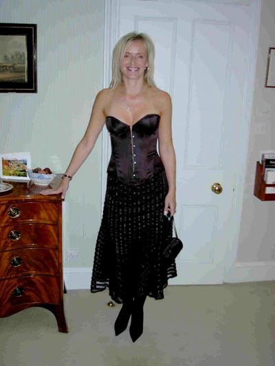 Rebecca, femme cougar de 41 ans à Saint-Denis