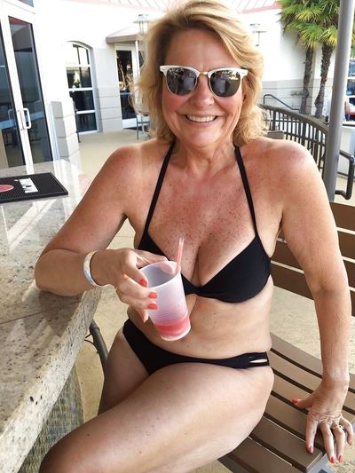 Roseline, femme cougar de 44 ans aux Sables-d'Olonne