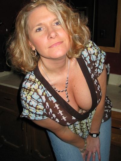 Layla, femme cougar de 42 ans à Rueil-Malmaison