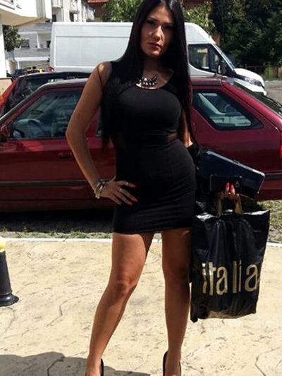 Nadia, femme cougar de 38 ans à Villeneuve-d'Ascq