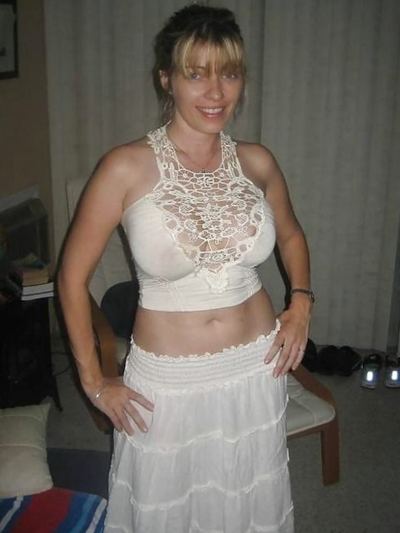 Karine, femme cougar de 45 ans à Montreuil