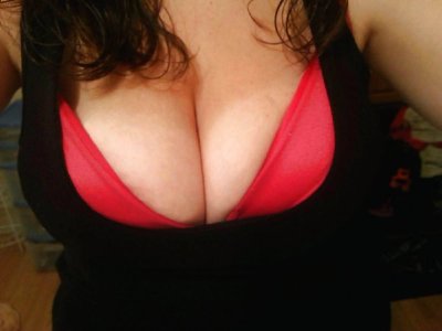 Aleksandra, femme cougar de 50 ans à Rezé