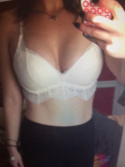 Léontine, femme cougar de 39 ans à Albi