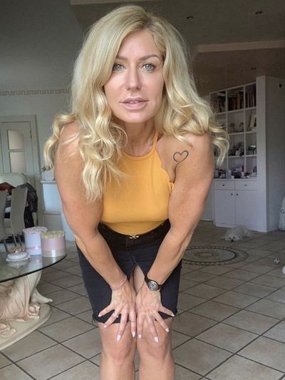 Magda, femme cougar de 44 ans à Narbonne