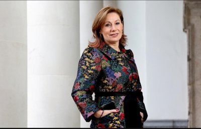Yseult, femme cougar de 58 ans à Tarbes