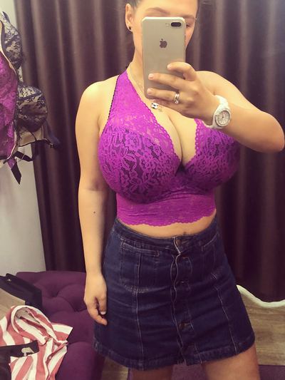 Adeline, femme cougar de 38 ans à Chambéry
