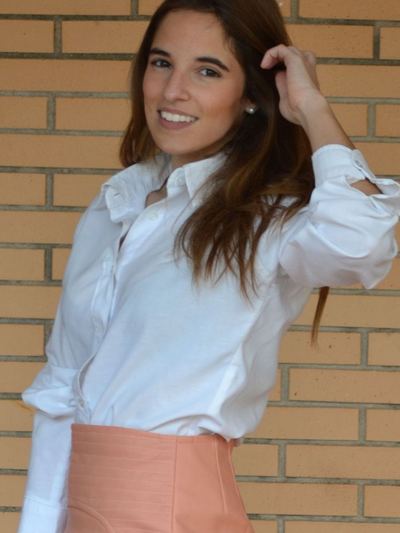 Rénata, femme cougar de 44 ans à Nîmes