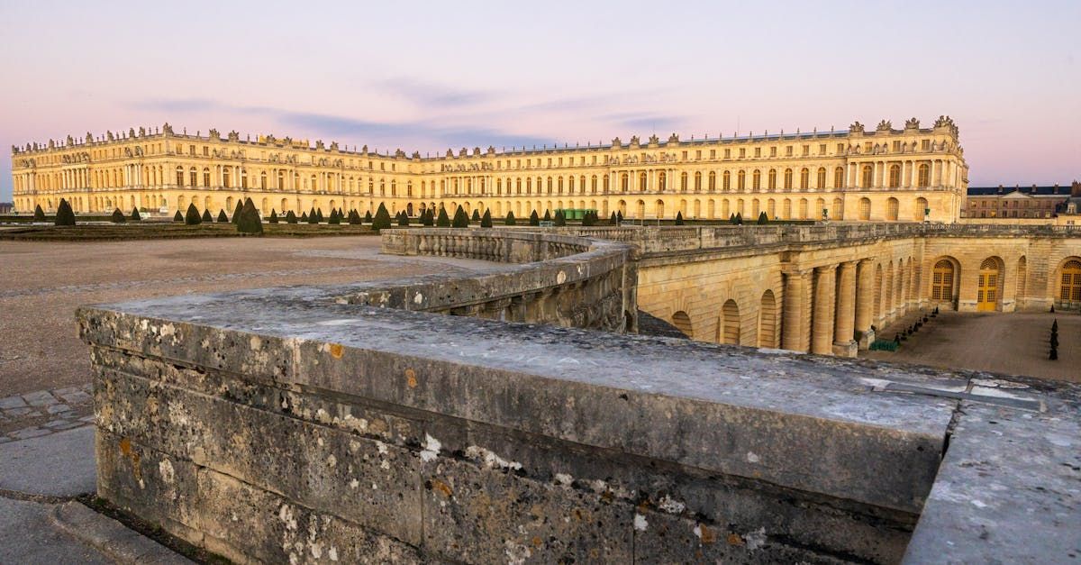 Guide rencontre cougar à Versailles